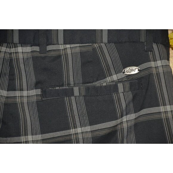 Greg Norman Men's Golf Shorts Size 32 Pockets Flat Front Mid Rise Plaid Black - Picture 4 of 6
